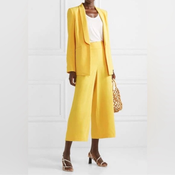 Alice + Olivia yellow Skye strong shoulder blazer, size 8 - Picture 2 of 2